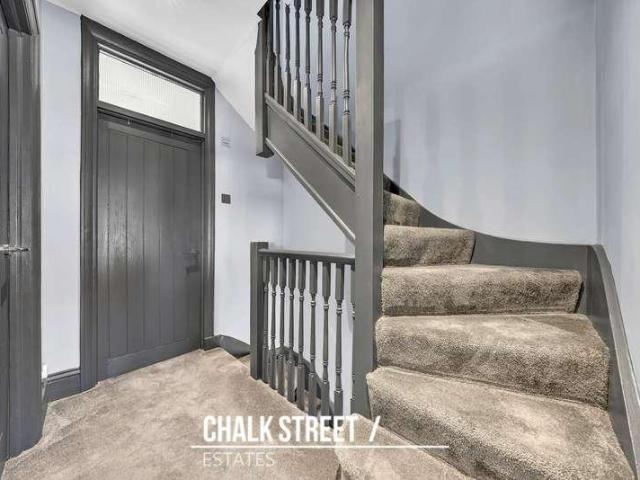 House for sale in Gidea Park, Greater London