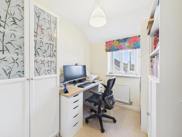 House for sale in Crossflatts, West Yorkshire