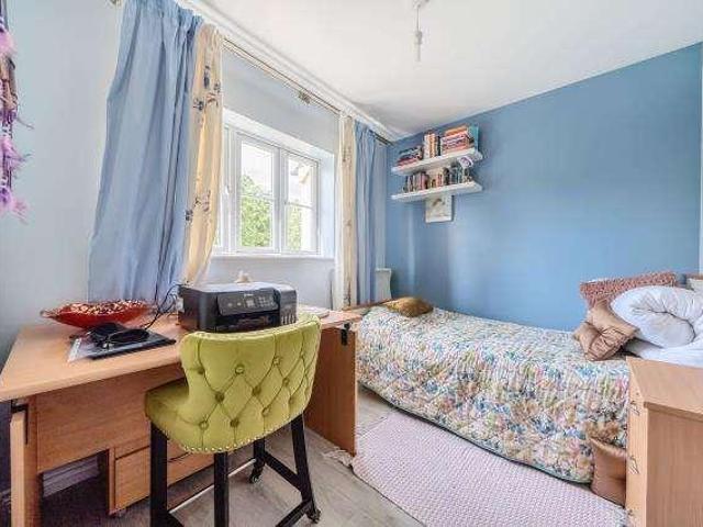 House for sale in Madley Park, Black Bourton