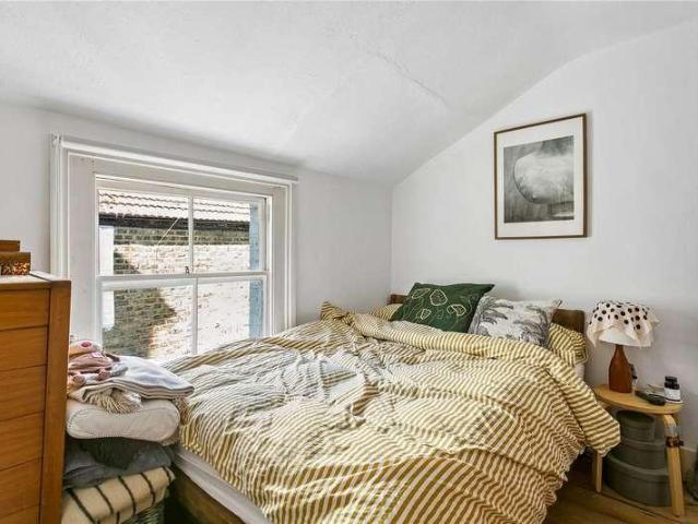 House for sale in London Borough of Hackney, Greater London