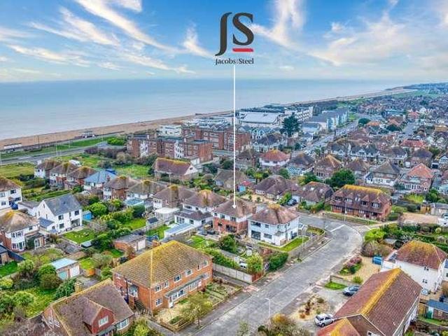 House for sale in West Worthing, Worthing