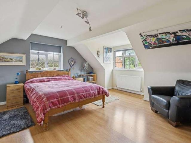 House for sale in Aston, Colliers End