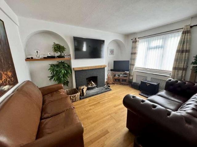 House for sale in The Forstal, Ashford
