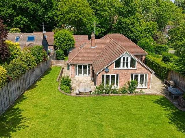 House for sale in Bolton Low Houses, Hampshire