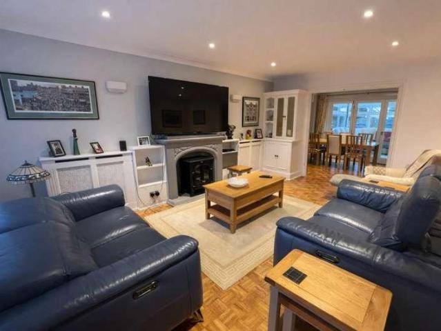 House for sale in Navestock Side, Essex
