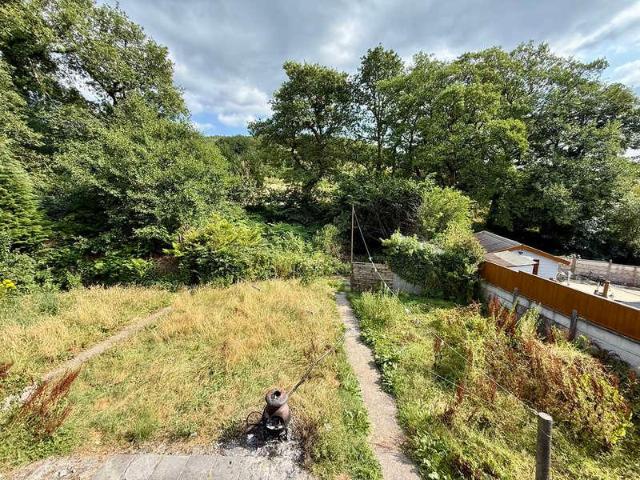 House for sale in Crynant