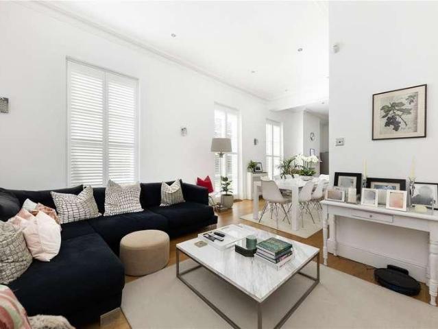 House for sale in Wandsworth, Greater London