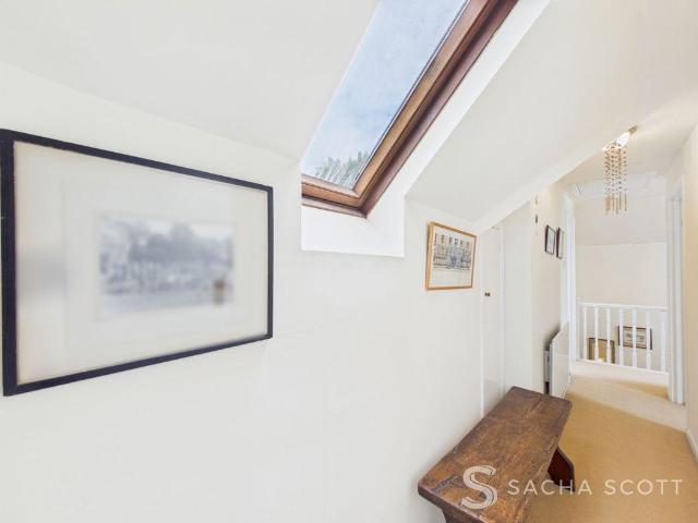 House for sale in Greater London