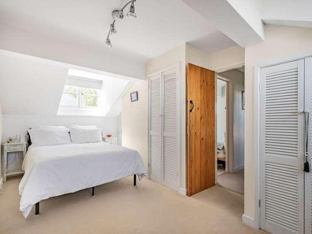 House for sale in Eastcombe, School House