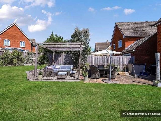 House for sale in Park Farm, Bridgefield