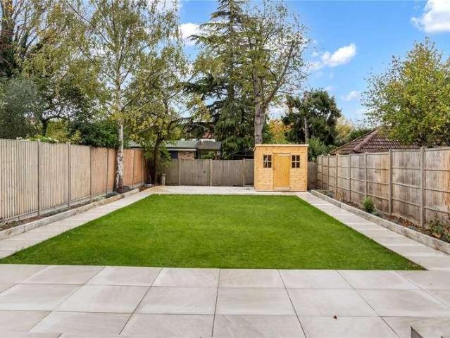 House for sale in Greater London