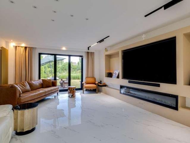 House for sale in Westminster Park, Two Mills