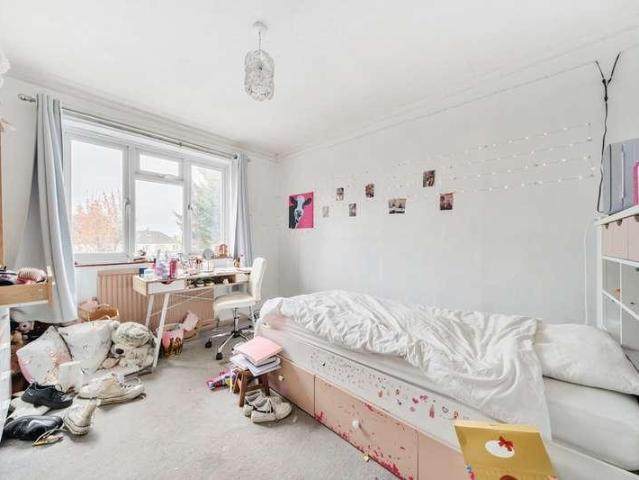 House for sale in Lane, Greater London
