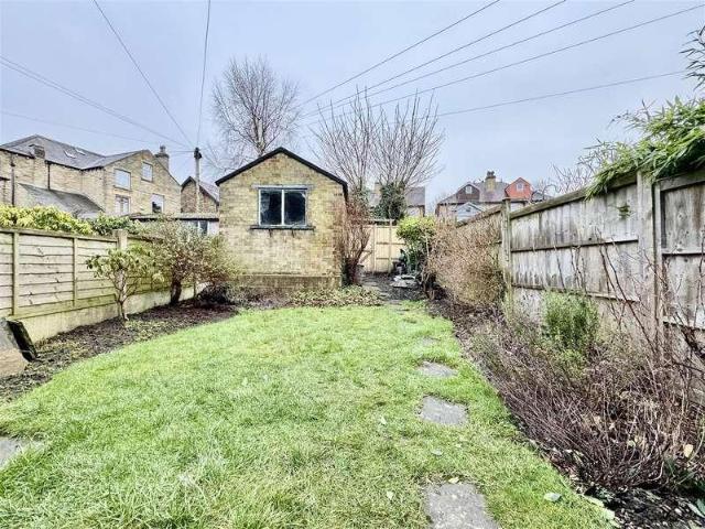 House for sale in Huddersfield, Birkby