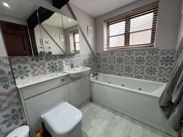 House for sale in Bedingfield, Suffolk