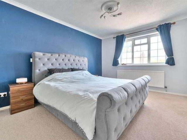 House for sale in Fareham, Heathfield