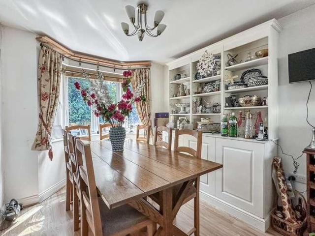 House for sale in Newent, Bromsberrow Heath