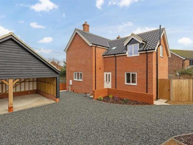 House for sale in Ormesby St Margaret, Great Yarmouth