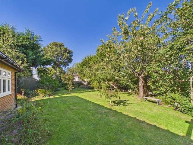 House for sale in Mumby, East Lindsey