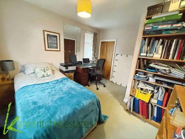 House for sale in Heaton, Lee Bank