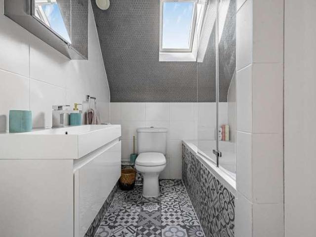 House for sale in Stoke D'Abernon, Blackhills
