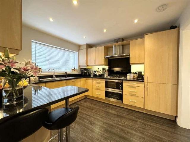 House for sale in Royston, South Yorkshire