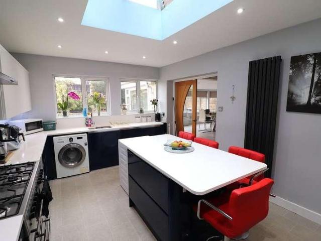 House for sale in Broadwater, Shephall