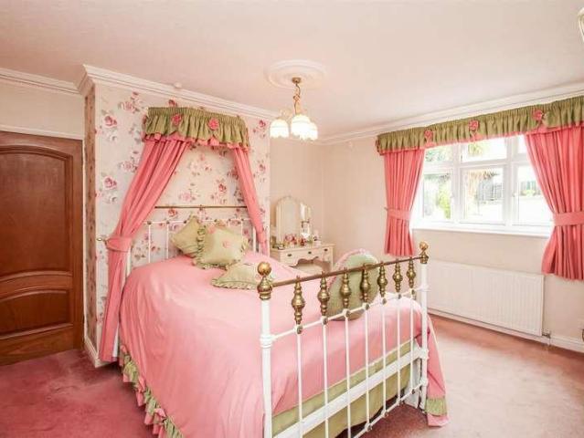 House for sale in Sharlston, West Yorkshire