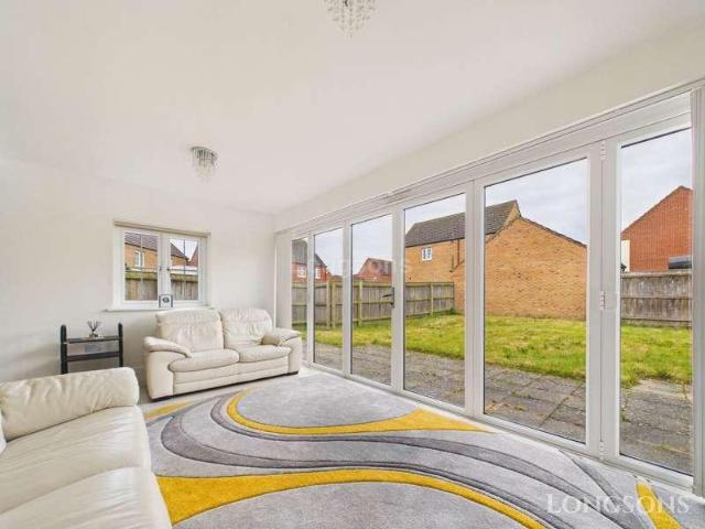 House for sale in Redlands Park, East Tuddenham