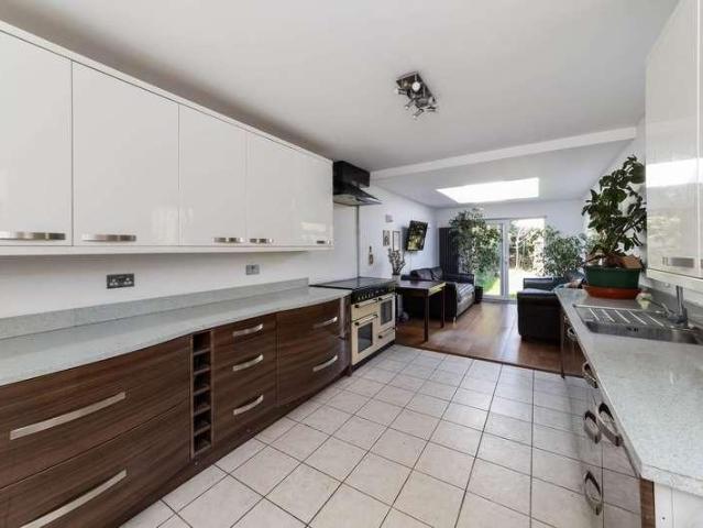 House for sale in East Oxford, Oxford