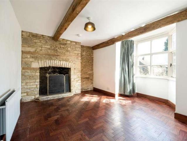 House for sale in Evershot, Oxfordshire