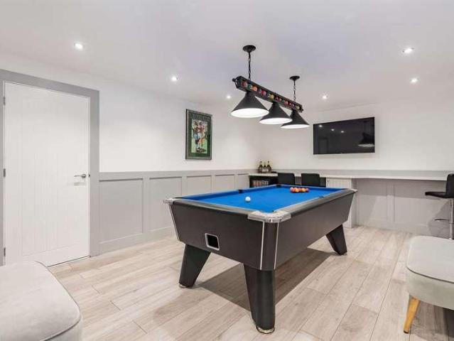 House for sale in Eddington, The Bridge