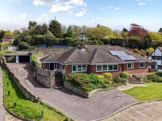 House for sale in Hythe, Folkestone