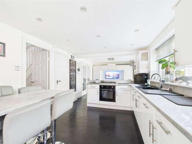 House for sale in Newell Green