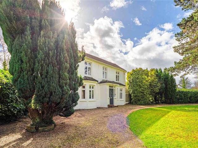 House for sale in Felden, Pouchen End