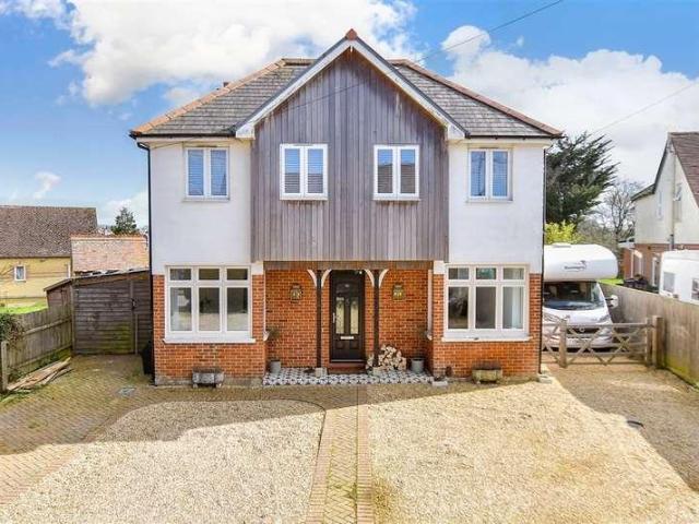 House for sale in Gurnard, Isle Of Wight