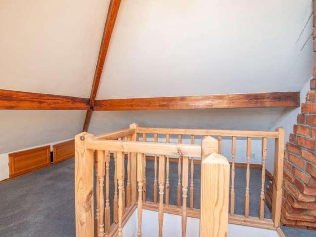 House for sale in Cottingley, West Yorkshire