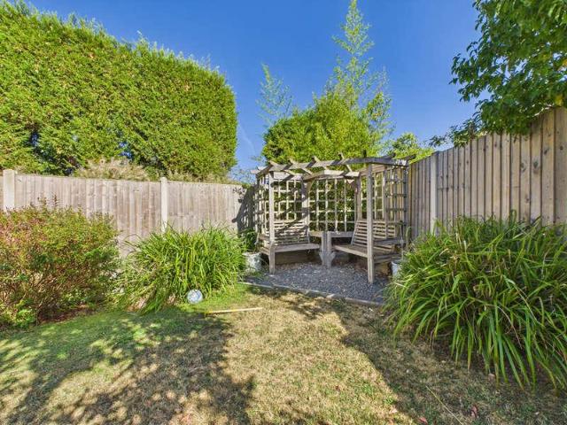 House for sale in Kingsfold, Horsham