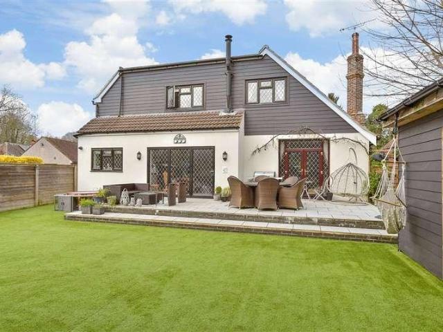 House for sale in Hamerton, Kent