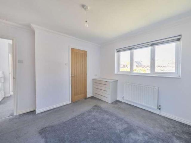 House for sale in Eaton Bray, Bedfordshire