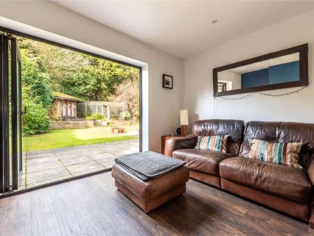 House for sale in Pachesham Park, Surrey