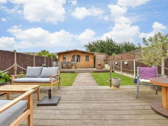 House for sale in West End, Whitstable