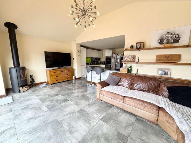 House for sale in Amblecote Bank, Brierley Hill