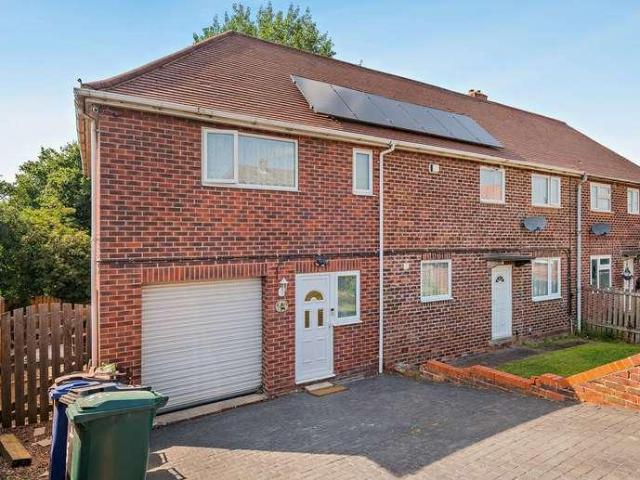 House for sale in Thurnscoe, South Yorkshire