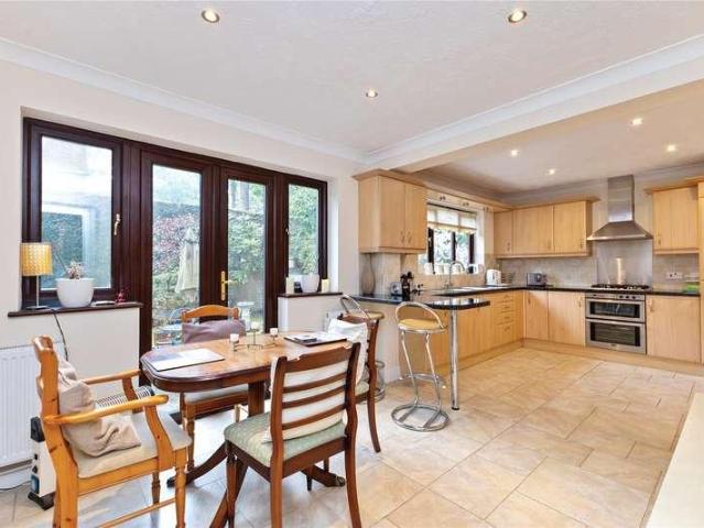 House for sale in Fole, Surrey