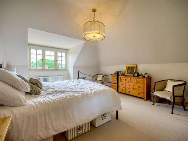 House for sale in Gallowstree Common, South Oxfordshire