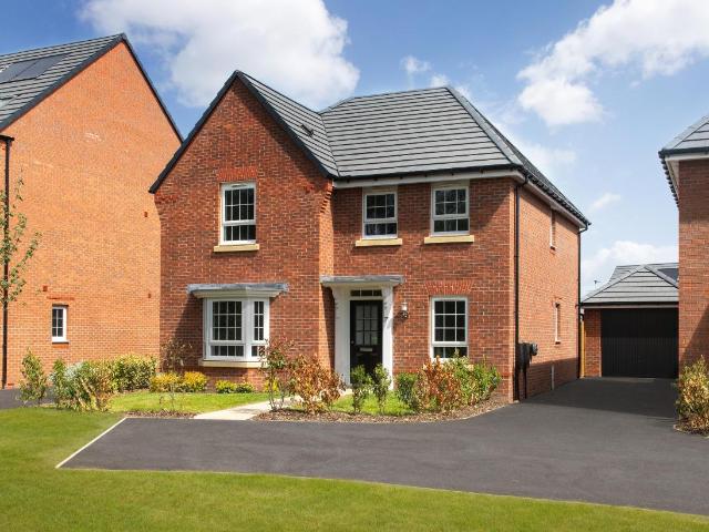 House for sale in Lunt, Buckley Hill