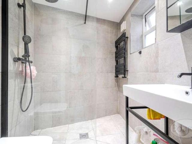 House for sale in Bell Hill, East Hampshire