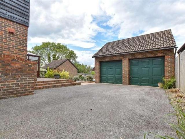 House for sale in Park Farm, Bridgefield