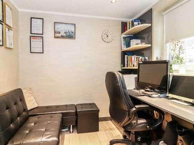 House for sale in Watford, South Oxhey